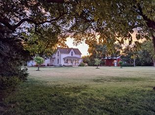 855 6th Ave, Inman, KS 67546