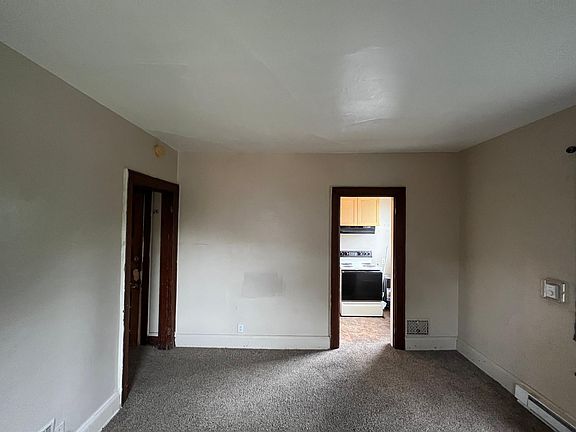 3rd image of 55 Richmond Ave #3