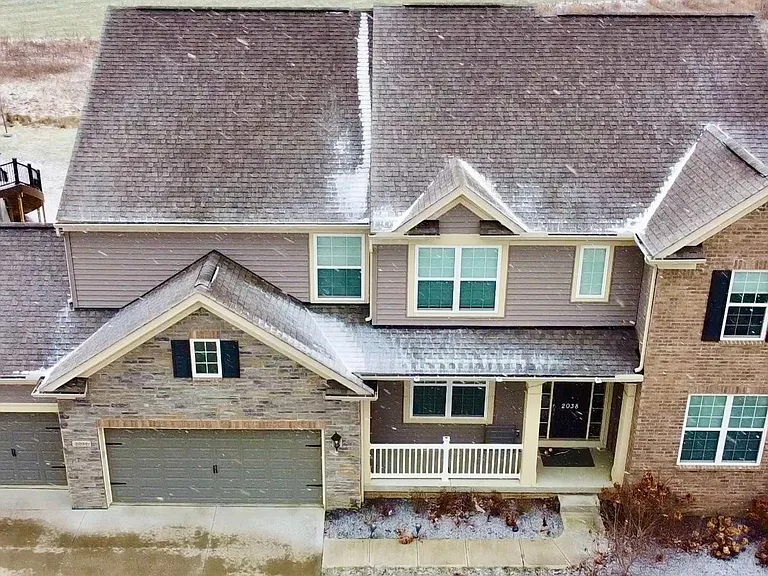 2038 Fieldcrest Ln — Photo 49