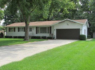 643 Hickory Ct, Sebewaing, MI 48759