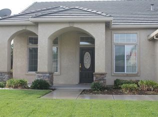 1208 Bailey Dr, Ripon, CA 95366