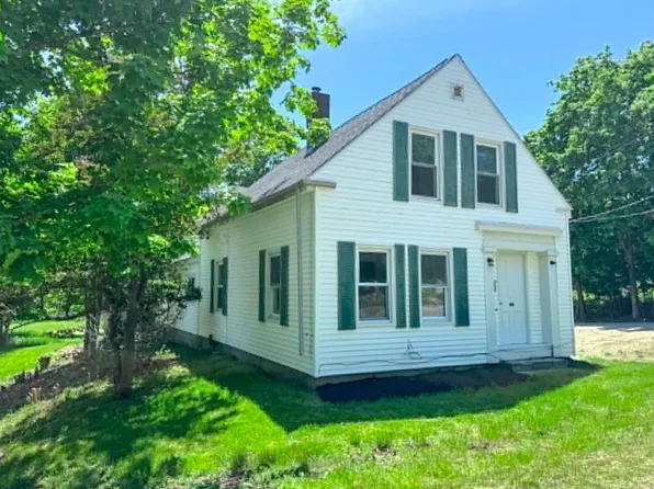 20 Canal Street, Machias, ME 04654
