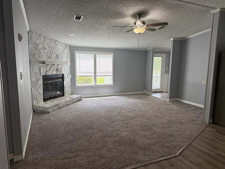228 Gail Dr — Photo 23