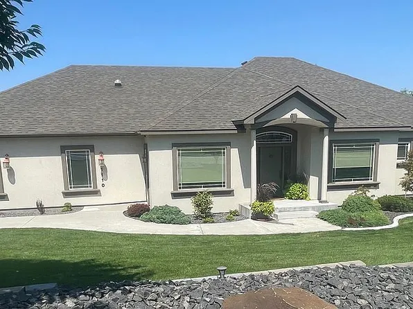 1110 Gage Blvd, Richland, WA 99352