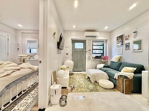 2nd image of 760 Bushwick Ave #1B