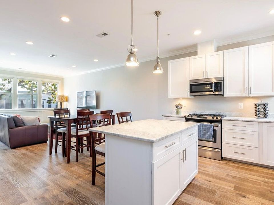 1st view of Kitchen/Dining area