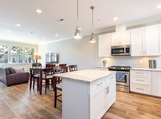 816 1/2 8th St NE APT 1, Washington, DC 20002