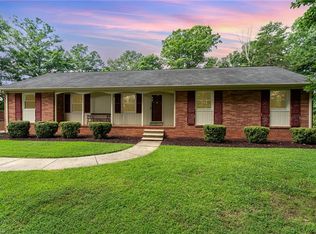 2139 Race Track Rd, Burlington, NC 27215