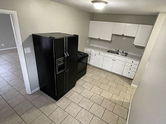 5th image of 620 Brewer Pl