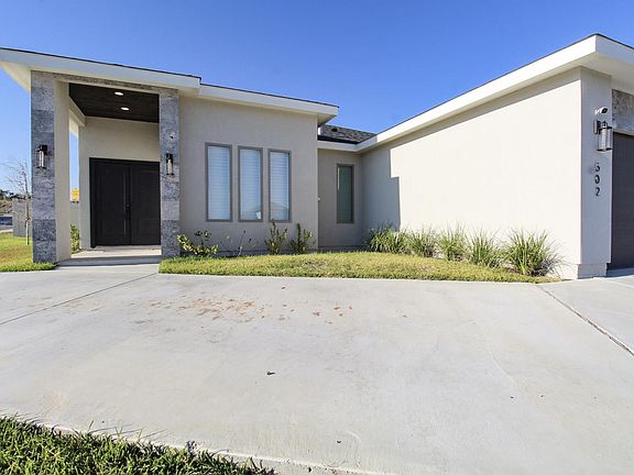2nd image of 502 Placita Dr