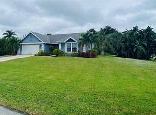 101 Sharwood Dr, Naples, FL 34110