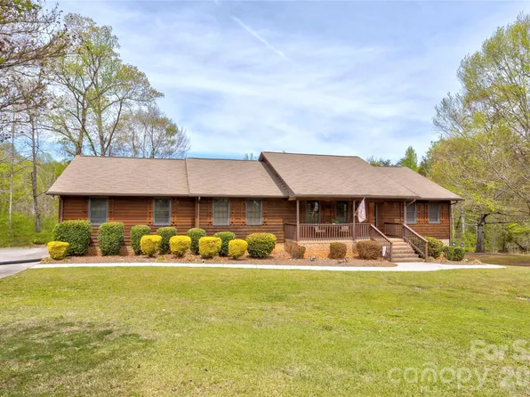 970 Mount Pleasant Rd W, Mount Pleasant, NC 28124