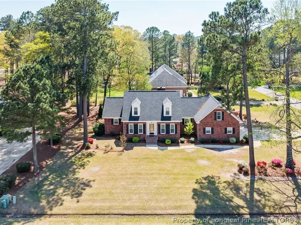 898 Long Iron Dr, Fayetteville, NC 28312