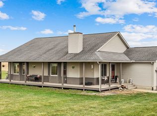 2598 Rich Hill Rd, Centerburg, OH 43011