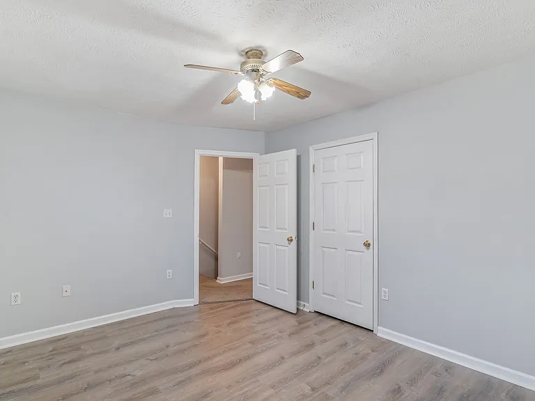 5203 Cub Cir #1 — Photo 15