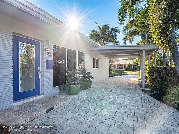 5th image of 712 NW 26th St