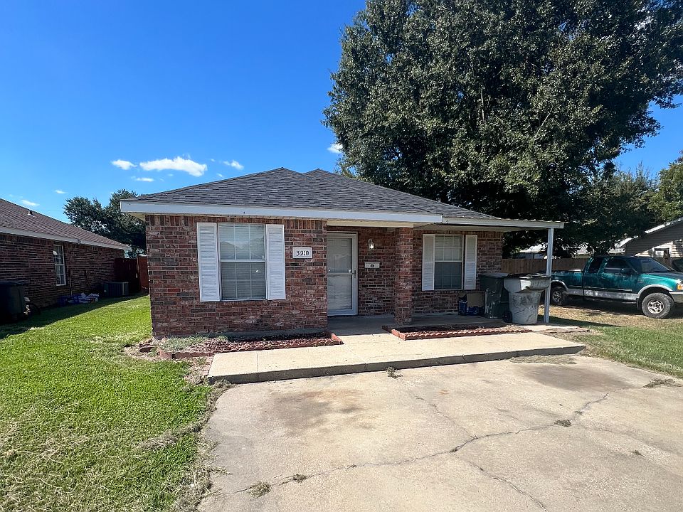 1st image of 3210 1st Ave