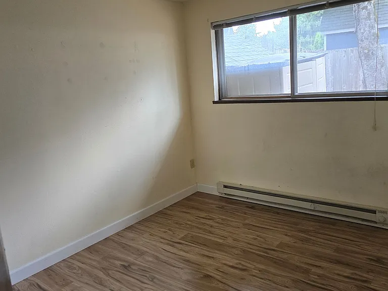 OR395 — Photo 11