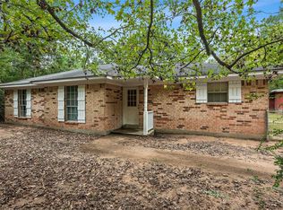 10966 Donna Rd, Conroe, TX 77306
