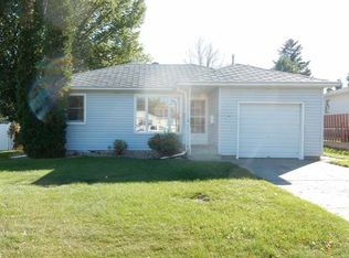 113 Seminole Ave, Bismarck, ND 58501