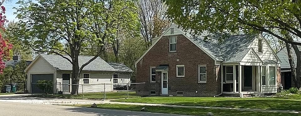 1st image of 16994 Kirkshire Ave