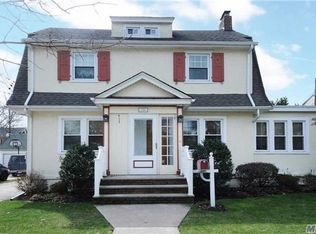 246 Tulip Ave, Floral Park, NY 11001