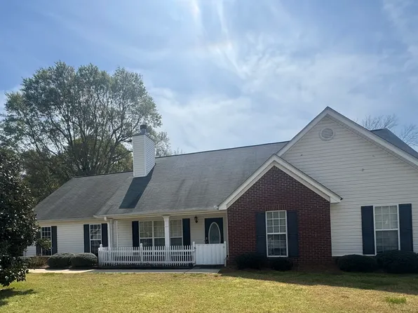 211 Spratlin Dr, Jefferson, GA 30549