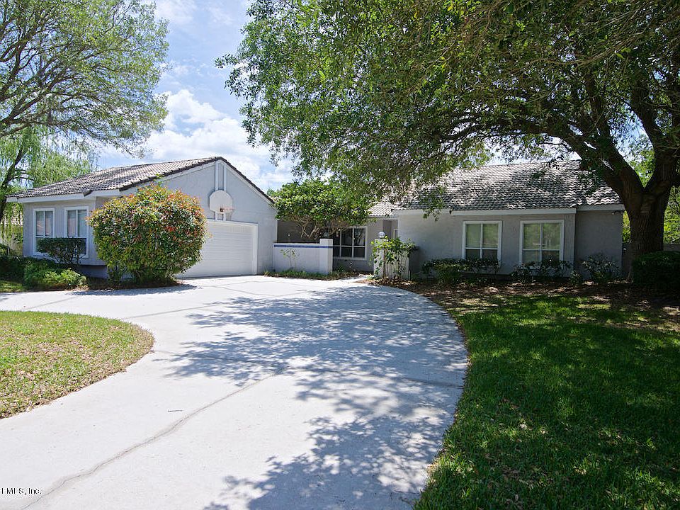 1st image of 8458 Papelon Way