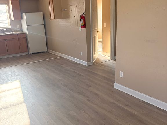 5th image of 224 C St APT A