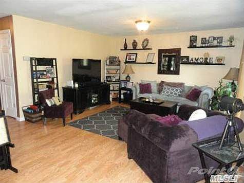 3rd image of 45 Richmond Blvd Unit 4B