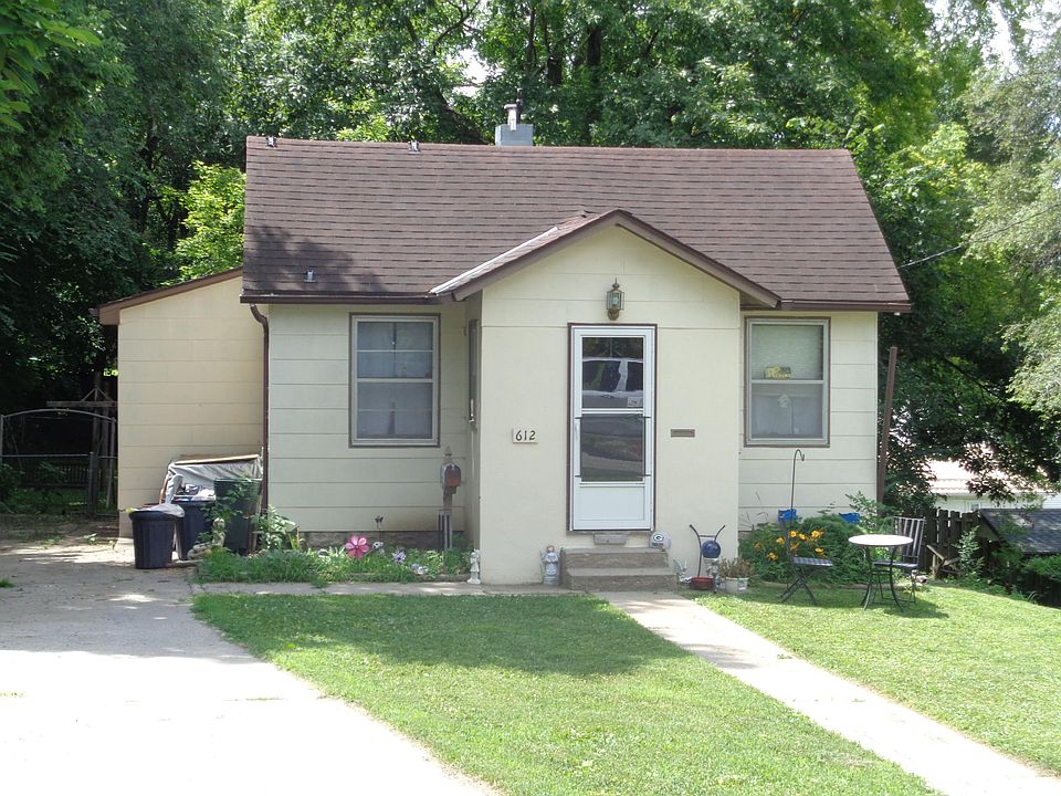 1st image of 612 E Linn St