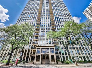 1660 N Lasalle St #3510, Chicago, IL 60614