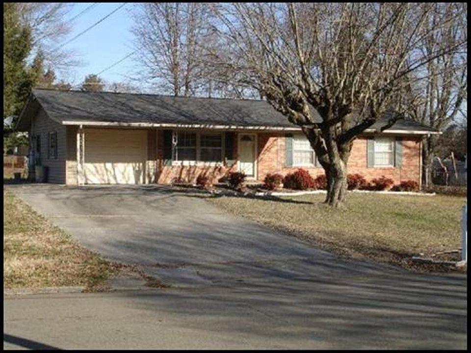 1st image of 6033 Lilywood Ln