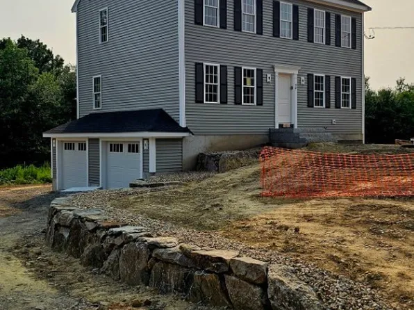 45 N Main St, Freetown, MA 02702