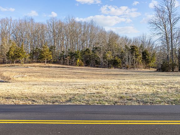 2nd image of 1672 Rabe Coats Rd