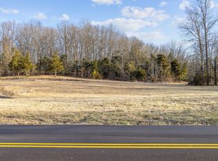 1672 Rabe Coats Rd, Westmoreland, TN 37186