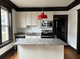 4048 Cleveland Ave APT 2E, Saint Louis, MO 63110