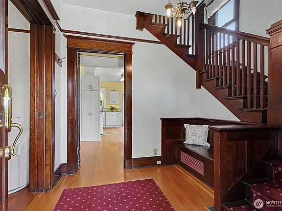 3rd image of 2856 NW 62nd Street
