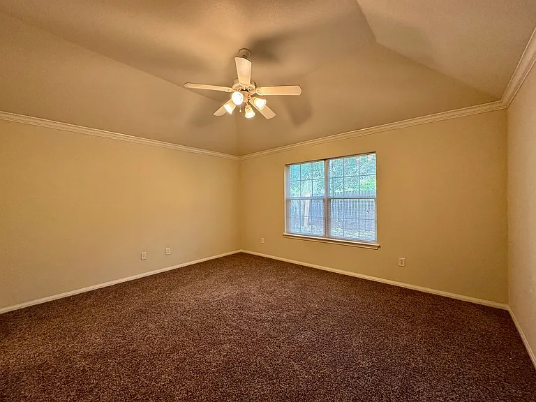 304A Chapel Trail Cir — Photo 8
