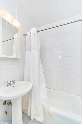 Rented by Living New York | media 29