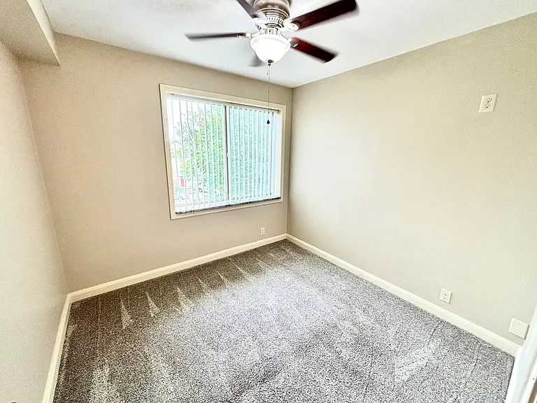1633 J St #304 — Photo 10