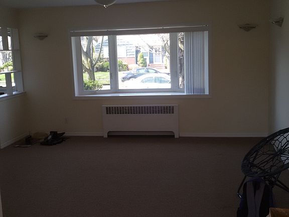 5th image of 139 9th St