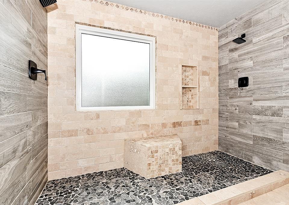 1st image of 22727 Tara Way Dr