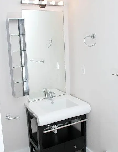 1425 E Yesler Way #4 — Photo 4