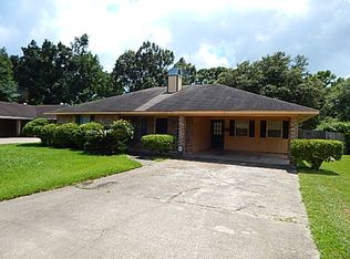10751 Carmel Dr, Baton Rouge, LA 70818