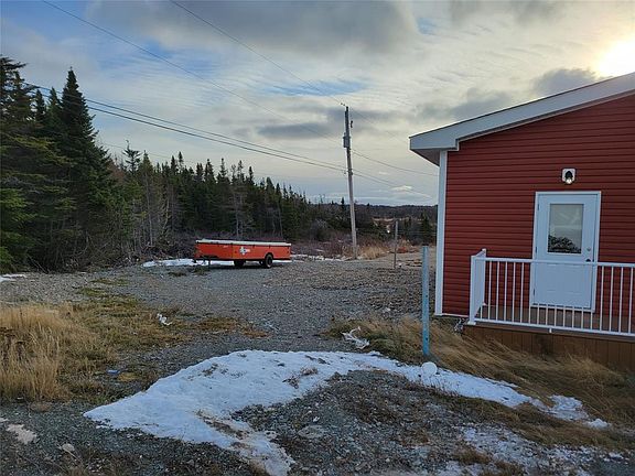 5th image of 7 Center Island Road
