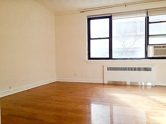 Rented by AJ Clarke | media 27