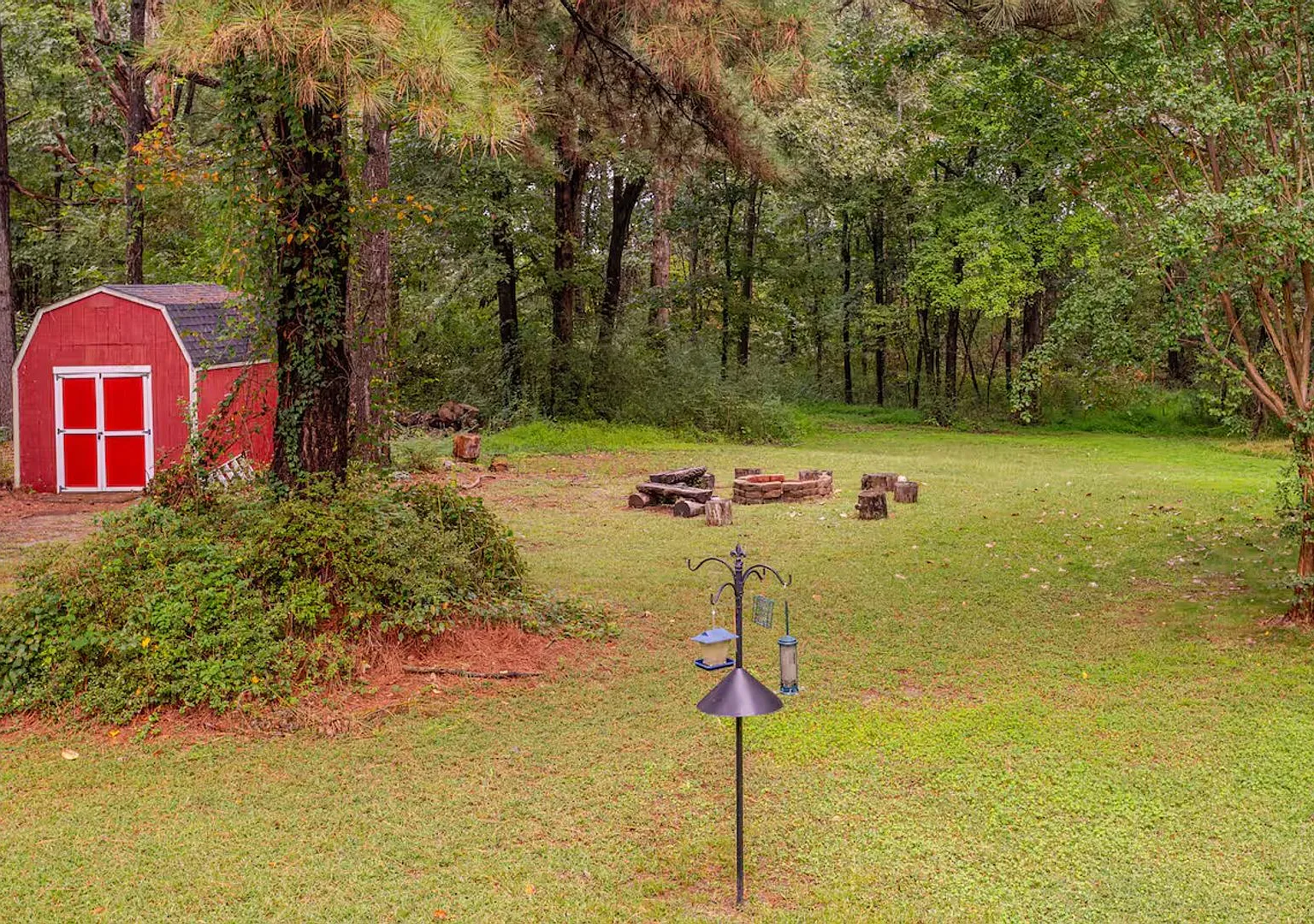 Room in 3 Bedroom Home at Sandy Pines Dr — Photo 3