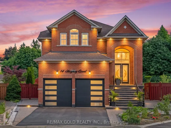 14 Stingray Ct, Brampton, ON L6V 4R1