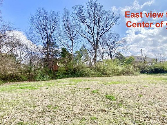 2nd image of 5245 Pelham Cir #106